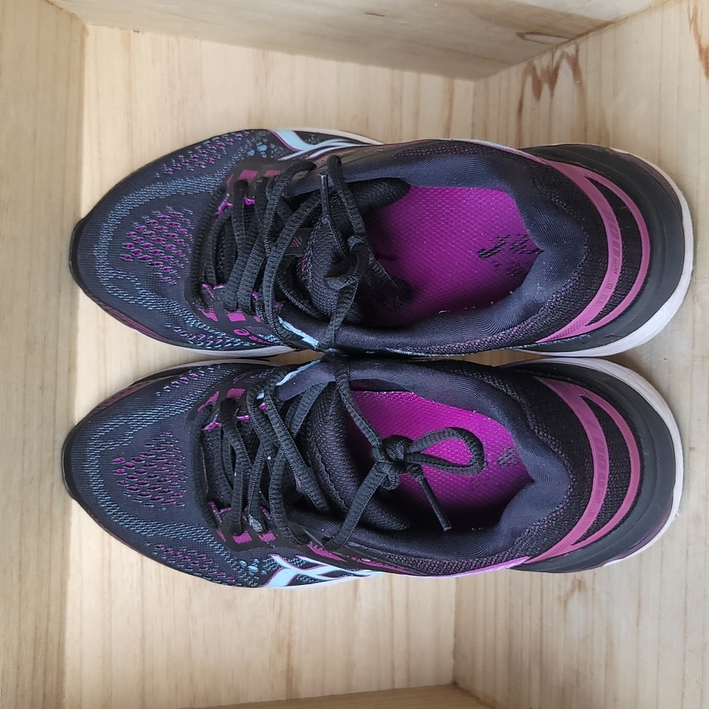 Asics Womens GT-2000 7 Running Shoes - Picture 7 of 9